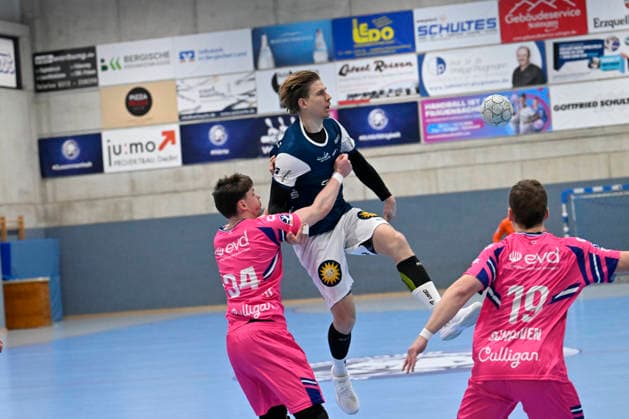 GER, 1.HBL, BHC06, Testspiel, BHC06 gegen TSV Bayer Dormagen 29.01.2026, Solingen ,BHC Leistungszentrum, GER, 1.Liqui Moly HBL, Testspiel BHC06 gegen TSV Bayer Dormagen 1.Liqui Moly HBL regulations prohibit any use of photographs as image sequences and or quasi-video im Bild Neuzugang Kim Voss-Fels ( Bergischer HC 21 )