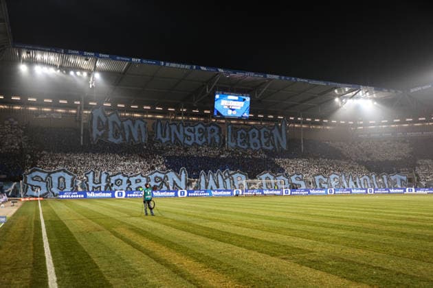 Choreo im Fanblock vom 1. FC Magdeburg - 2. Fußball Bundesliga Saison 2025-2026 Punktspiel 1. FC Magdeburg vs. SG Dynamo Dresden in der Avnet Arena in Magdeburg - Fußball,Mann,Männer,Deutschland,24.01.2026 *** Choreo in the fan block of 1 FC Magdeburg 2 Soccer Bundesliga season 2025 2026 point match 1 FC Magdeburg vs SG Dynamo Dresden in the Avnet Arena in Magdeburg Soccer,Man,Men,Germany,24 01 2026