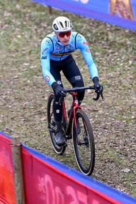 UCI World Championships 2026 Hulst - Media activities 29 01 2026 HULST, THE NETHERLANDS - JANUARY 29 : Illustration picture showing a belgian cyclocross rider on training during the official training session on the track of the 2026 UCI Cyclo-Cross World Championships on January 29, 2026 in Hulst, The Netherlands, 29 01 2026 Hulst The Netherlands  Copyright: xNicoxVereeckenx