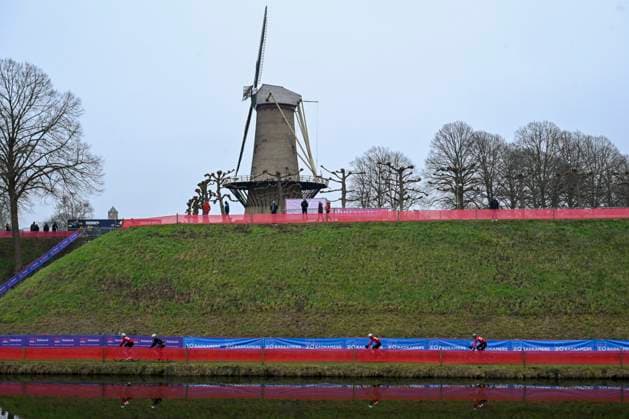 UCI World Championships 2026 Hulst - Media activities 29 01 2026 HULST, THE NETHERLANDS - JANUARY 29 : Illustration picture showing cyclocross riders on training during the official training session on the track of the 2026 UCI Cyclo-Cross World Championships on January 29, 2026 in Hulst, The Netherlands, 29 01 2026 Hulst The Netherlands  Copyright: xNicoxVereeckenx