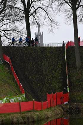 UCI World Championships 2026 Hulst - Media activities 29 01 2026 HULST, THE NETHERLANDS - JANUARY 29 : Illustration picture showing cyclocross riders on training during the official training session on the track of the 2026 UCI Cyclo-Cross World Championships on January 29, 2026 in Hulst, The Netherlands, 29 01 2026 Hulst The Netherlands  Copyright: xNicoxVereeckenx