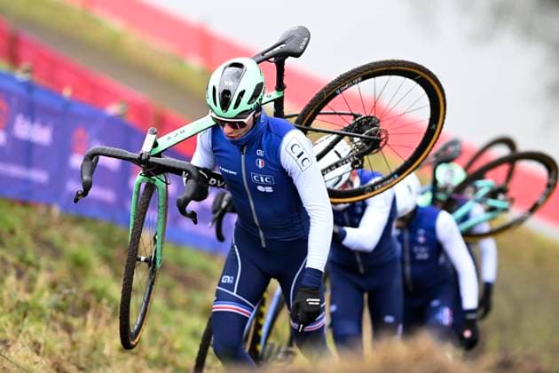 UCI World Championships 2026 Hulst - Media activities 29 01 2026 HULST, THE NETHERLANDS - JANUARY 29 : Illustration picture showing French cyclocross riders on training during the official training session on the track of the 2026 UCI Cyclo-Cross World Championships on January 29, 2026 in Hulst, The Netherlands, 29 01 2026 Hulst The Netherlands  Copyright: xNicoxVereeckenx