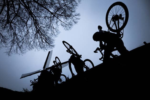 Cyclocross riders train on the track of the World Championships, which will be held this weekend in Hulst, the Netherlands, January 29, 2026. (CTKxPhoto MichalxCerveny) CTKPhotoF202601290013001  CTKPhotoF202601290013001