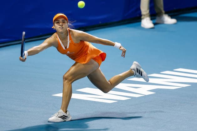 Philippine Women s Open in Manila Camila Osorio of Columbia in action against Alexandra Eala of the Philippines during day four of the Philippine Women s Open in Manila, Philippines on January 29, 2026. The Philippine Women s Open runs from January 26 to 31 2026. MANILA PHILIPPINES  Copyright: xMatrixxImagesx xMarkxCristinox
