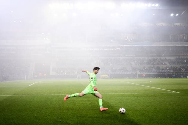 260129 Goalkeeper Melker Ellborg of Malmö FF during the UEFA Europa League football match between KRC Genk and Malmö FF on January 29, 2026 in Genk. Photo: Simon Hastegard BILDBYRAN kod SH SH0684 fotboll football soccer fotball uefa europa league europa league krc genk malmö ff bbeng Copyright: SIMONxHASTEGARD BB260129SH028