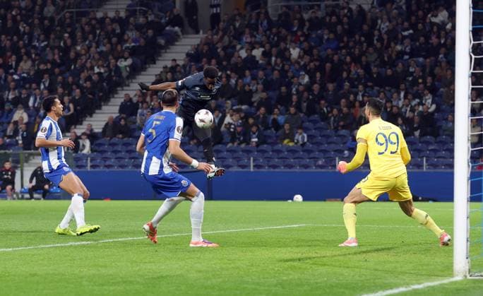 Djeidi Gassama of Rangers scores a goal to make the score 0-1 Porto v Rangers, UEFA Europa League, Group Stage, Football, Estadio do Dragao, Porto, Portugal - 29 Jan 2026Porto Estadio do Dragao Portugal EDITORIAL USE ONLY No use with unauthorised audio, video, data, fixture lists, club league logos or live services. Online in-match use limited to 120 images, no video emulation. No use in betting, games or single club league player publications. Copyright: xKieranxMcManus Shutterstockx 16445878p
