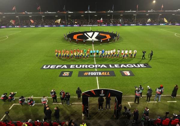 Players ready fourth officialr the game during the match Go Ahead Eagles vs Braga at the De Adelaarshorst for the UEFA Europa League season 2025-2026 in DEVENTER, Netherlands on 29 january 2026 (Photo by Peter Lous EYE4IMAGES) -