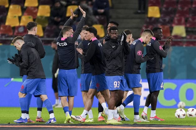 FCSB v Fenerbahce - UEFA Europa League BUCHAREST, ROMANIA - JANUARY 29: Players of FCSB warm up ahead of the UEFA Europa League Week 8 football match between FCSB and Fenerbahce in Bucharest, Romania on January 29, 2026. Arife Karakum Anadolu Bucharest Romania. Editorial use only. Please get in touch for any other usage.  Copyright: x2026xAnadoluxArifexKarakumx