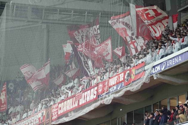 FOOTBALL : LOSC Lille vs Freiburg - UEFA Europa League - 29 01 2026 Supporters du SC Freiburg lors du match LOSC Lille vs Freiburg, UEFA Europa League phase de ligue, Decathlon Arena stade Pierre Mauroy, le 29 janvier 2026 - photo Laurent Sanson PsnewZ  Copyright: xLaurentxSANSONx xPsnewZx