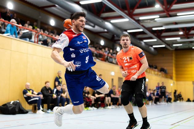 Csaba Leimeter (HBW Balingen Weilstetten, 55) beim Wurf, HBW Balingen Weilstetten vs. Kadetten Schaffhausen, Handball, Testspiel, Saison 2025 2026, 29.01.26 Eibner-Pressefoto Andreas Ulmer HBW Balingen Weilstetten vs. Kadetten Schaffhausen, Handball, Testspiel, Saison 2025 2026, 29.01.26 Dotternhausen Copyright: xEibner-Pressefoto AndreasxUlmerx EP_AUR