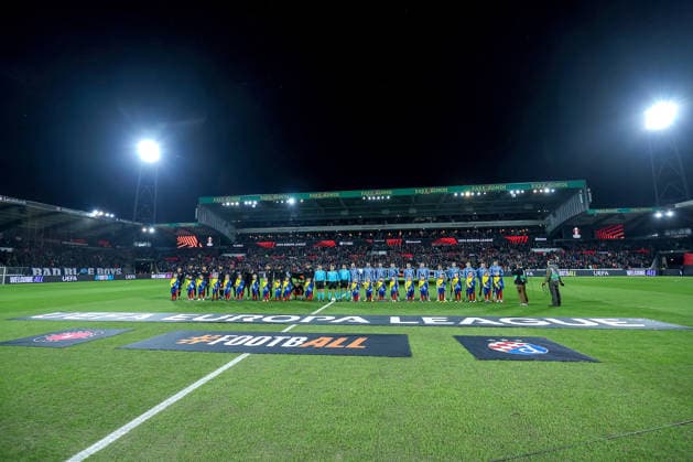 29.01.2026, Fußball, UEFA Europa League, Matchday 8, FC Midtjylland - GNK Dinamo Zagreb, MCH Arena in Herning, Dänemark: Innenansicht Stafdion Spieleraufstellung Aufstellung Mannschaftsaufstellung Regulations prohibit any use of photographs as image sequences and or quasi-video. Dänemark