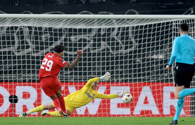 SOCCER - UEFA EL, Sturm vs Brann GRAZ,AUSTRIA,29.JAN.26 - SOCCER - UEFA Europa League, SK Sturm Graz vs SK Brann Bergen. Image shows Noah Holm (Brann) and Daniil Khudiakov (Sturm).  GEPAxpictures xHansxOberlaender