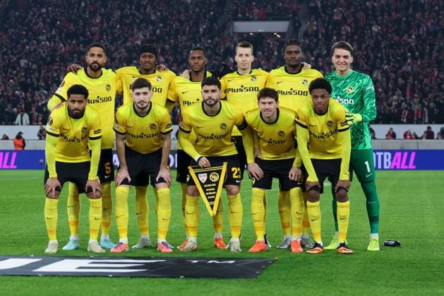 Die Mannachaft der Young Boys, VfB Stuttgart vs. BSC Young Boys Bern, Fussball, Maenner, UEFA Europa League, Saison 2025 2026, 8. Spieltag, 29.01.2026 DFB regulations prohibit any use of photographs as image sequences and or quasi-video Stuttgart Baden-Wuerttemberg Deutschland