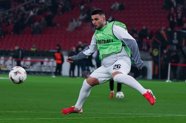 Deniz Undav 26 (VfB Stuttgart) warm-up, VfB Stuttgart vs. BSC Young Boys Bern, Fussball, Maenner, UEFA Europa League, Saison 2025 2026, 8. Spieltag, 29.01.2026 DFB regulations prohibit any use of photographs as image sequences and or quasi-video Stuttgart Baden-Wuerttemberg Deutschland