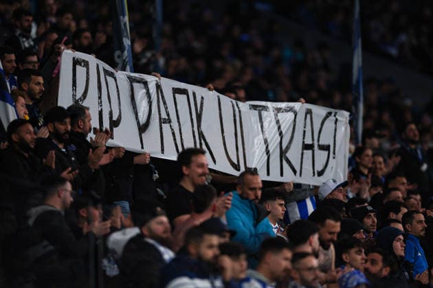 January 29, 2026, Porto, Porto, Portugal: A flag for PAOK supporters who died in car accident during the Uefa Europa League - League phase, matchday 8 between FC Porto and Rangers Football Club at Estadio Dragao, in Porto, Portugal, on January 29, 2026. Porto Portugal - ZUMAe141 20260129_zsp_e141_040 Copyright: xLuisxEirasx