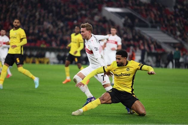 29.01.2026, xrekx, Fussball UEFA Europa League, VfB Stuttgart - Young Boys Bern v.l. Maximilian Mittelstädt Mittelstaedt (VfB Stuttgart) Saidy Janko (BSC Young Boys) Zweikampf, Aktion, action, battle for the ball (DFL DFB REGULATIONS PROHIBIT ANY USE OF PHOTOGRAPHS as IMAGE SEQUENCES and or QUASI-VIDEO) Stuttgart