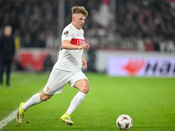 Finn Jeltsch (VfB Stuttgart) controls the Ball during the UEFA Europa League 2025 26 League Phase MD8 match between VfB Stuttgart and BSC Young Boys at Stuttgart Arena on January 29, 2026 in Stuttgart, Germany. (Photo by Harry Langer DeFodi Images) -