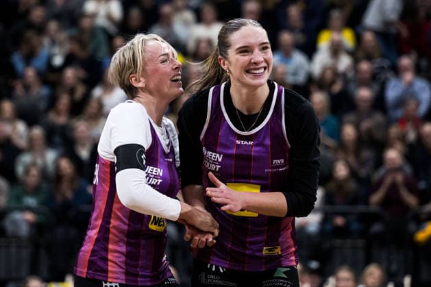 260129 Norges Sunniva Helland-Hansen och Nina Pavlova jublar efter Stockholm Beach 2026 den 29 januari 2026 i Stockholm. Copyright: EMMAxWALLSKOG BB260129EW054