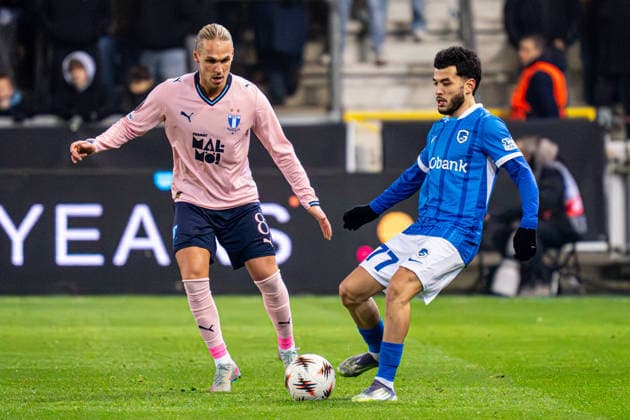 2026-01-29 KRC Genk v Malmo FF - UEFA Europa League 2025 26 League Phase MD8 GENK, BELGIUM - JANUARY 29: Arnor Sigurdsson of Malmo FF, Zakaria El Ouahdi of KRC Genk battle for the ball during the UEFA Europa League 2025 26 League Phase MD8 match between KRC Genk and Malmo FF at Cegeka Arena on January 29, 2026 in Genk, Belgium. (Photo by Gabriel Calvino Alonso BSR Agency) Genk Belgium Content not available for redistribution in The Netherlands directly or indirectly through any third parties. Copyright: xBSRxAgencyx