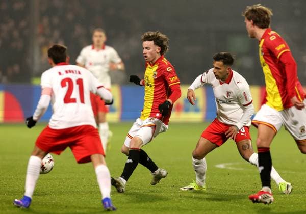 Jakob Breum of Go Ahead Eagles during the match Go Ahead Eagles vs Braga at the De Adelaarshorst for the UEFA Europa League season 2025-2026 in DEVENTER, Netherlands on 29 january 2026 (Photo by Peter Lous EYE4IMAGES) -