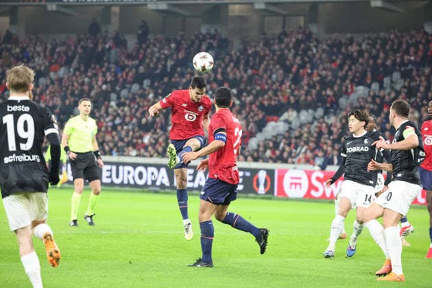 FOOTBALL : LOSC Lille vs Freiburg - UEFA Europa League - 29 01 2026 AÃ¯ssa MANDI (LOSC Lille) lors du match LOSC Lille vs Freiburg, UEFA Europa League phase de ligue, Decathlon Arena stade Pierre Mauroy, le 29 janvier 2026 - photo Laurent Sanson PsnewZ  Copyright: xLaurentxSANSONx xPsnewZx
