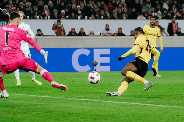 Chris Bedia (Young Boys Bern, 29) vergibt eine Grosschance, GER, VfB Stuttgart vs. Young Boys Bern, Fussball, Europa League, Spieltag 8, Spielzeit 2025 2026, 29.01.2026, GER, VfB Stuttgart vs. Young Boys Bern, Fussball, Europa League, Spieltag 8, Spielzeit 2025 2026, 29.01.2026, Stuttgart Copyright: xEibner-Pressefoto EdwardxCheungx EP_ECG