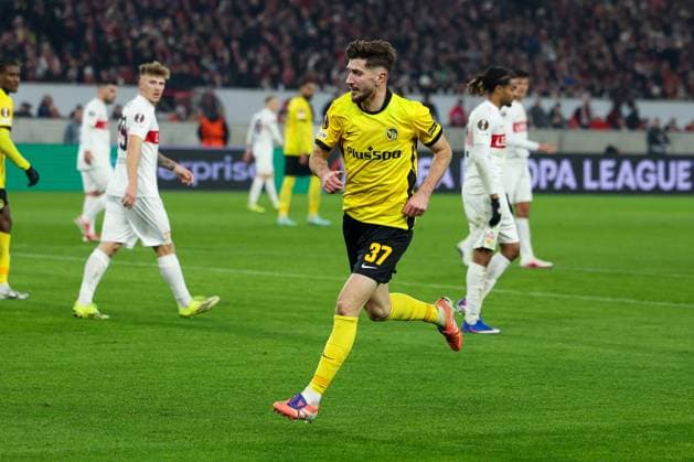 Armin Gigovic 37 (BSC Young Boys Bern) jubelt nach seinem Tor zum 1:2, Anschlusstreffer, VfB Stuttgart vs. BSC Young Boys Bern, Fussball, Maenner, UEFA Europa League, Saison 2025 2026, 8. Spieltag, 29.01.2026 DFB regulations prohibit any use of photographs as image sequences and or quasi-video Stuttgart Baden-Wuerttemberg Deutschland