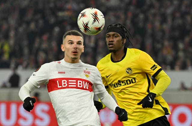 Kopfballduell Zweikampf Aktion Badredine Bouanani VfB Stuttgart (27) gegen Joel Monteiro BSC Young Boys Bern (77) VfB Stuttgart vs Young Boys Bern YB EUROPA LEAGUE EL 29.01.2026 DFL REGULATIONS PROHIBIT ANY USE OF PHOTOGRAPHS AS IMAGE SEQUENCES AND OR QUASI-VIDEO VfB Stuttgart vs Young Boys Bern YB