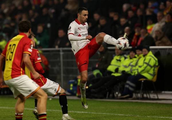 Leonardo Lelo of Braga controls the ball during the match Go Ahead Eagles vs Braga at the De Adelaarshorst for the UEFA Europa League season 2025-2026 in DEVENTER, Netherlands on 29 january 2026 (Photo by Peter Lous EYE4IMAGES) -