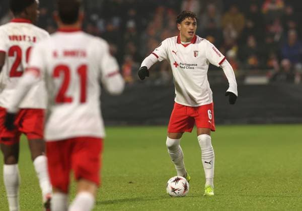 Vitor Carvalho of Braga during the match Go Ahead Eagles vs Braga at the De Adelaarshorst for the UEFA Europa League season 2025-2026 in DEVENTER, Netherlands on 29 january 2026 (Photo by Peter Lous EYE4IMAGES) -