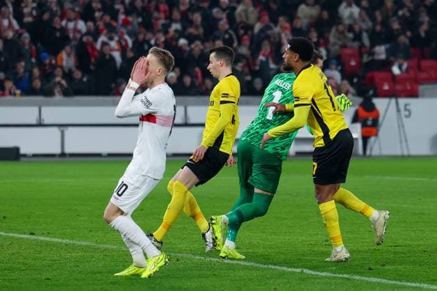Enttaeuschung, Frust bei Chris Fuehrich 10 (VfB Stuttgart), VfB Stuttgart vs. BSC Young Boys Bern, Fussball, Maenner, UEFA Europa League, Saison 2025 2026, 8. Spieltag, 29.01.2026 DFB regulations prohibit any use of photographs as image sequences and or quasi-video Stuttgart Baden-Wuerttemberg Deutschland
