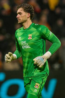 2026-01-29 - Europa League match DEVENTER, NETHERLANDS - JANUARY 29: Jari De Busser keeper of Go Ahead Eagles looks on during the Europa League match at the De Adelaarshorst on January 29, 2026 in Deventer, Netherlands Deventer De Adelaarshorst Netherlands Content not available for redistribution in The Netherlands directly or indirectly through any third parties. Copyright: xDennisxBresserx