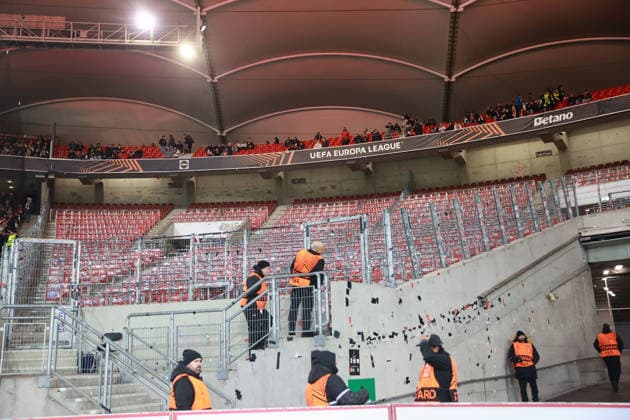 29.01.26 VfB Stuttgart - Young Boys Bern Deutschland, Stuttgart, 29.01.2026, Fussball, UEFA Europa League, Saison 2025 2026, VfB Stuttgart - Young Boys Bern: Fan Block von Bern leer.