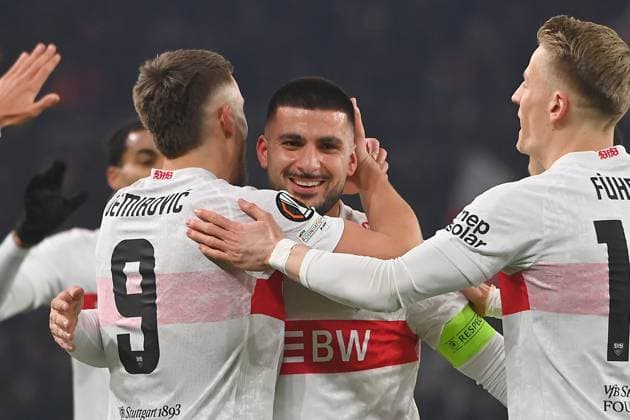 Torjubel um Deniz UNDAV (VFB Stuttgart) mit li:Ermedin DEMIROVIC (VFB Stuttgart),, re:Chris FUEHRICH (VFB Stuttgart), Jubel,Freude,Begeisterung,Aktion, Fussball UEFA Europa League VfB Stuttgart -BSC Young Boys am 29.01.2026 MHP ARENA.