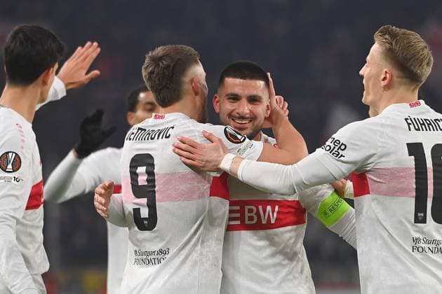 Torjubel um Deniz UNDAV (VFB Stuttgart) mit li:Ermedin DEMIROVIC (VFB Stuttgart),, re:Chris FUEHRICH (VFB Stuttgart), Jubel,Freude,Begeisterung,Aktion, Fussball UEFA Europa League VfB Stuttgart -BSC Young Boys am 29.01.2026 MHP ARENA.