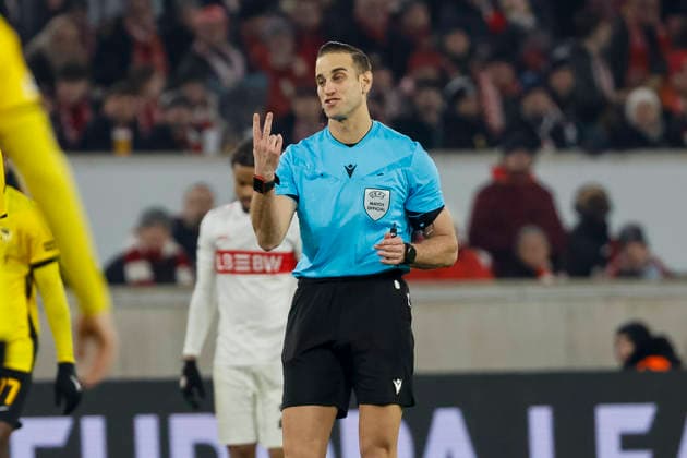 Schiedsrichter Javier Alberola Rojas (ESP) , Deutschland, Fussball, UEFA Europa League, 8. Spieltag, 2025 2026, VfB Stuttgart vs. Young Boys Bern, 29.01.2026, Stuttgart MHP Arena Deutschland Copyright: xGrantxHubbsx