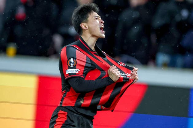 29.01.2026, Fußball, UEFA Europa League, Matchday 8, FC Midtjylland - GNK Dinamo Zagreb, MCH Arena in Herning, Dänemark: Torjubel nach dem Tor zum 1:0 durch Torschütze Gue-sung Cho (FC Midtjylland 10) Regulations prohibit any use of photographs as image sequences and or quasi-video. Dänemark