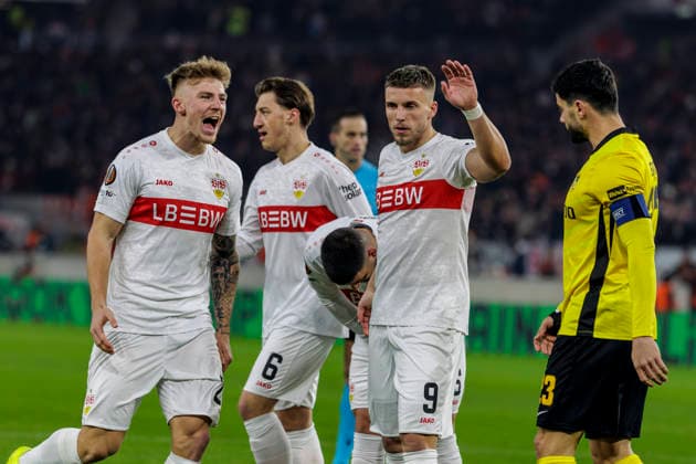 Stuttgart, Deutschland 29. Januar 2026: Europa League - 2025 2026 - VfB Stuttgart vs. Young Boys Bern Im Bild: in der Traube Torschütze Deniz Undav (VfB) jubelt nach seinem Tor zum 1:0 mit seinen Mannschaftskollegen, MHP Arena Baden Württemberg Copyright: xFotostandx xSchäferx