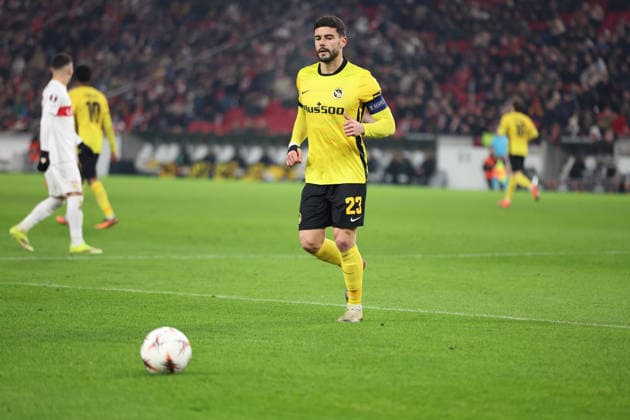 29.01.2026, xrekx, Fussball UEFA Europa League, VfB Stuttgart - Young Boys Bern v.l. Loris Benito (BSC Young Boys) (DFL DFB REGULATIONS PROHIBIT ANY USE OF PHOTOGRAPHS as IMAGE SEQUENCES and or QUASI-VIDEO) Stuttgart
