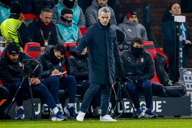 head coach Carlos Vicens of SC Braga gestures Go Ahead Eagles v SC Braga, UEFA Europa League 2025 26 League Phase MD8, Go Ahead Eagles v SC Braga, Stadion De Adelaarshorst, January 29, 2026, Deventer, Netherlands.