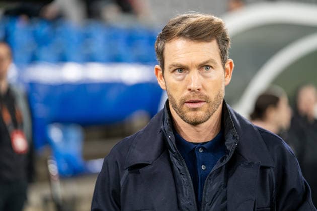 29 01 2026, Basel, St. Jakob-Park, Europa League: FC Basel - Viktoria Plzen, head coach Stephan Lichtsteiner (Basel) Basel St. Jakob-Park Basel Switzerland Copyright: xJustPictures.ch PascalxvonxBürenx jp-en-PaVoB-Pavo_Fotografie-737609