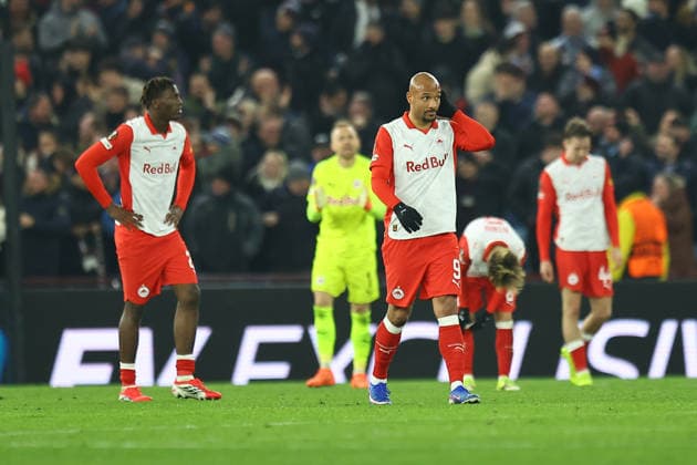 SOCCER - UEFA EL, Aston Villa vs RBS BIRMINGHAM,ENGLAND,29.JAN.26 - SOCCER - UEFA Europa League, Aston Villa FC vs Red Bull Salzburg. Image shows the disappointment of RBS.  GEPAxpictures xMichaelxZemanek