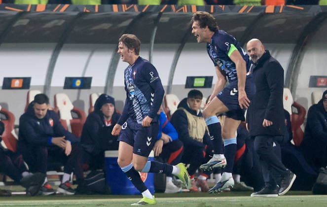 29.01.2026 Belgrade FK Crvena Zvezda(FC Red Star)- Real Club Celta Vigo men s football Europa league Fer Lopez(C), Alonso Marcos(R D) RC Celta celebrate scored goal :