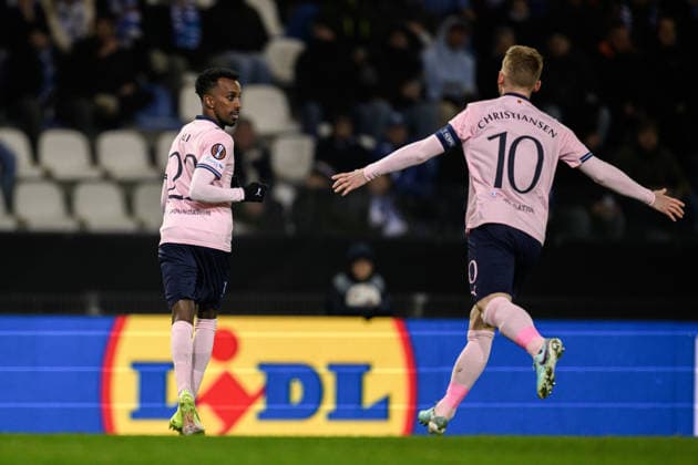 260129 Taha Ali and Anders Christiansen of Malmö FF celebrate the 0-1 goal during the UEFA Europa League football match between KRC Genk and Malmö FF on January 29, 2026 in Genk. Photo: Simon Hastegard BILDBYRAN kod SH SH0684 fotboll football soccer fotball uefa europa league europa league krc genk malmö ff bbeng jubel Copyright: SIMONxHASTEGARD BB260129SH163