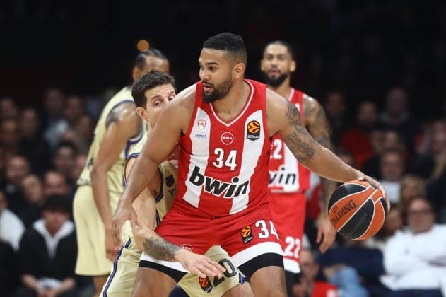 EuroLeague Basketball, Olympiacos Piraeus vs FC Barcelona, Barca Munich - Cory Joseph, 34 of Olympiacos Piraeus in action during the Euroleague regular season basketball match between Olympiacos Piraeus and FC Barcelona held at Peace and Friendship Stadium in Piraeus, Grecee, 29 January 2026. PIRAEUS Greece Copyright: xOnexInchxProductionsx 6830398