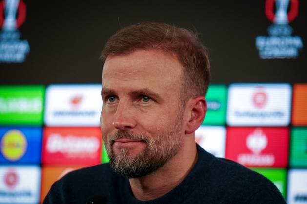 Cheftrainer Sebastian Hoeness (VfB Stuttgart) bei der Pressekonferenz nach dem gewonnenen Heimspiel, VfB Stuttgart vs. BSC Young Boys Bern, Fussball, Maenner, UEFA Europa League, Saison 2025 2026, 8. Spieltag, 29.01.2026 DFB regulations prohibit any use of photographs as image sequences and or quasi-video Stuttgart Baden-Wuerttemberg Deutschland