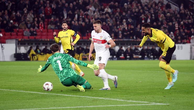 29.01.26 VfB Stuttgart - Young Boys Bern Deutschland, Stuttgart, 29.01.2026, Fussball, UEFA Europa League, Saison 2025 2026, VfB Stuttgart - Young Boys Bern: Ermedin Demirovic (VfB Stuttgart); Tor 2:0 Demirovic.