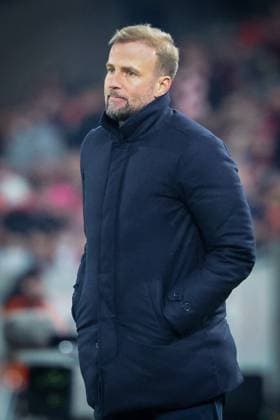 Cheftrainer Sebastian Hoeness (VfB Stuttgart) unzufrieden, hadert, VfB Stuttgart vs. BSC Young Boys Bern, Fussball, Maenner, UEFA Europa League, Saison 2025 2026, 8. Spieltag, 29.01.2026 DFB regulations prohibit any use of photographs as image sequences and or quasi-video Stuttgart Baden-Wuerttemberg Deutschland