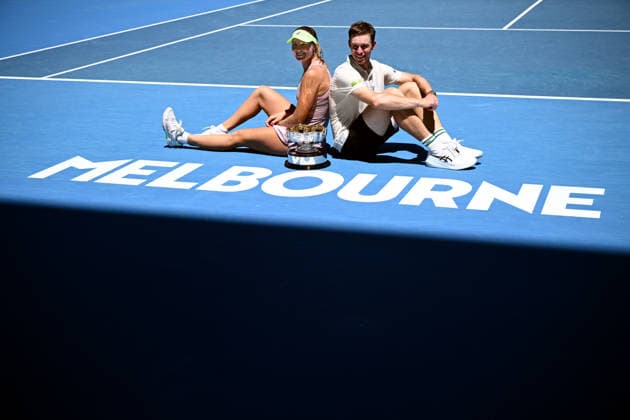 TENNIS AUSTRALIAN OPEN, Olivia Gadecki and John Peers of Australia pose with the trophy following their win over Kristina Mladenovic and Manuel Guinard of France in the mixed doubles final on day 13 of the 2026 Australian Open tennis tournament at Melbourne Park in Melbourne, Friday, January 30, 2026. ( NO ARCHIVING MELBOURNE VICTORIA AUSTRALIA  Copyright: xJOELxCARRETTx 20260130191865243549