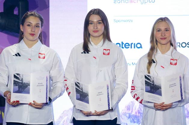 WARSZAWA 30.01.2026 XXV ZIMOWE IGRZYSKA OLIMPIJSKIE MEDIOLAN-CORTINA 2026 - SLUBOWANIE OLIMPIJSKIE REPREZENTACJA POLSKI TEAM PL --- MILANO-CORTINA 2026 XXV OLYMPIC Winter games, Winterspiele,Spiele, Summer games - OLYMPIC OATH OF POLISH national team, Nationalteam IN WARSAW KLAUDIA DOMARADZKA NIKOLA DOMOWICZ DOMINIKA PIWKOWSKA FOT. ANNA KLEPACZKO FOTOPYK NEWSPIX.PL --- newspix.pl 